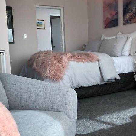 Allie'S Hill Top Haven Bed & Breakfast Whanganui Esterno foto