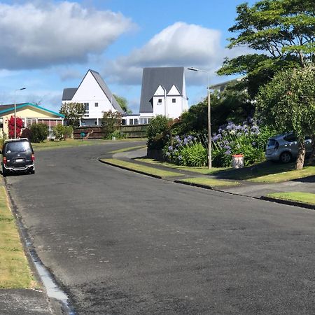 Allie'S Hill Top Haven Bed & Breakfast Whanganui Esterno foto