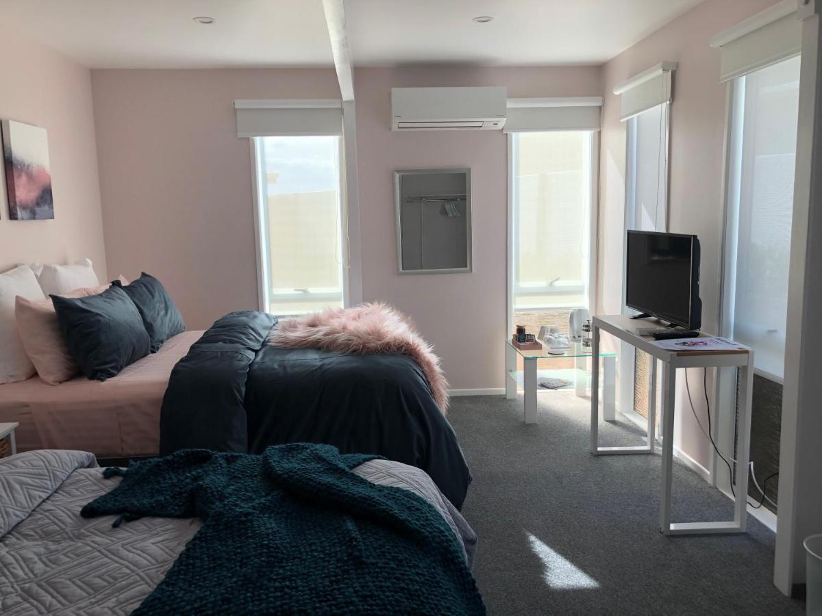 Allie'S Hill Top Haven Bed & Breakfast Whanganui Esterno foto